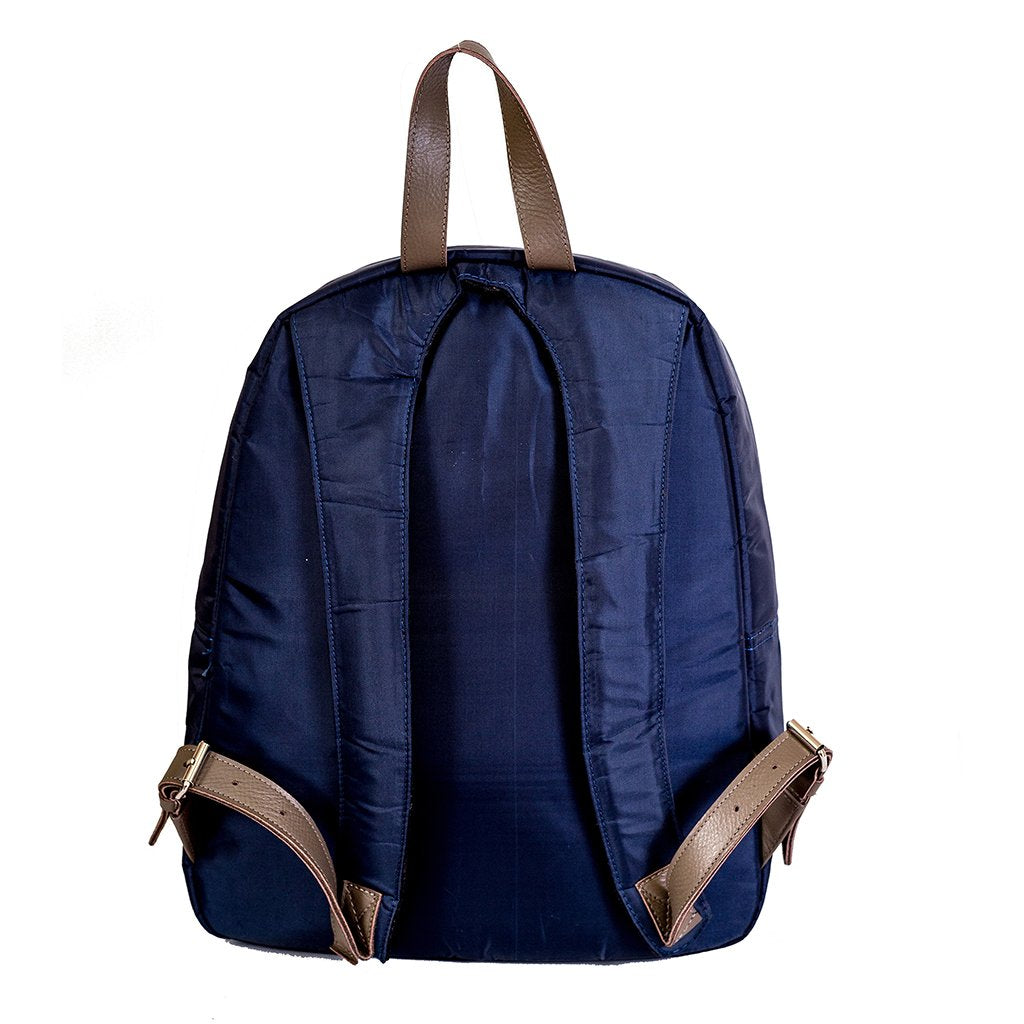 The Daypack in Nylon